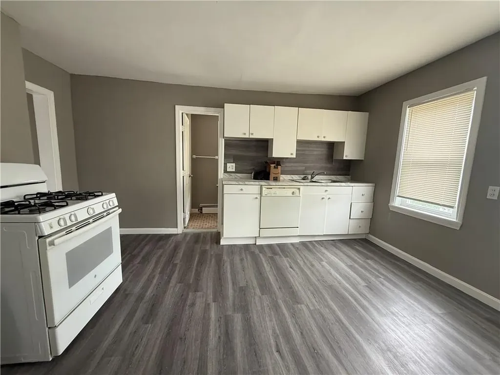 141 Pomona Avenue Providence RI 02908