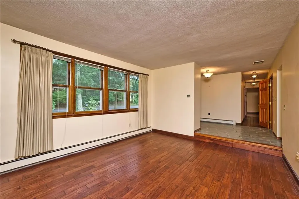 172 Ridge Road Smithfield RI 02917