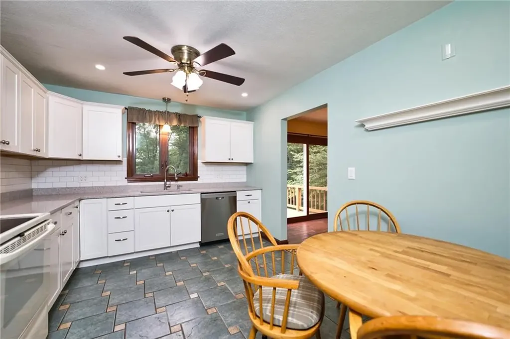 172 Ridge Road Smithfield RI 02917