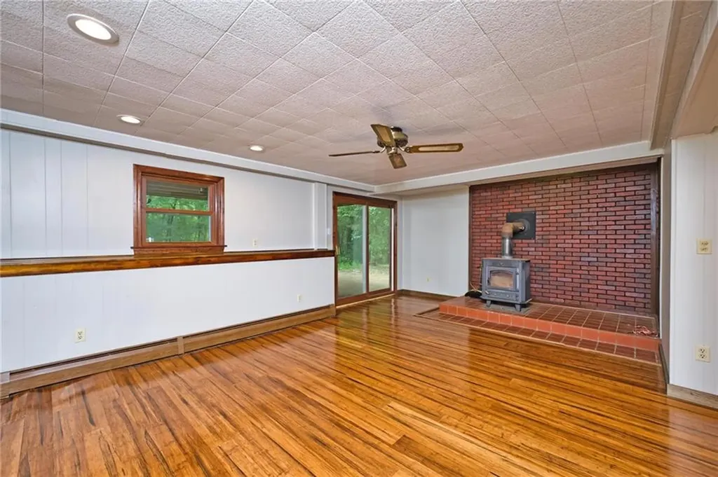 172 Ridge Road Smithfield RI 02917