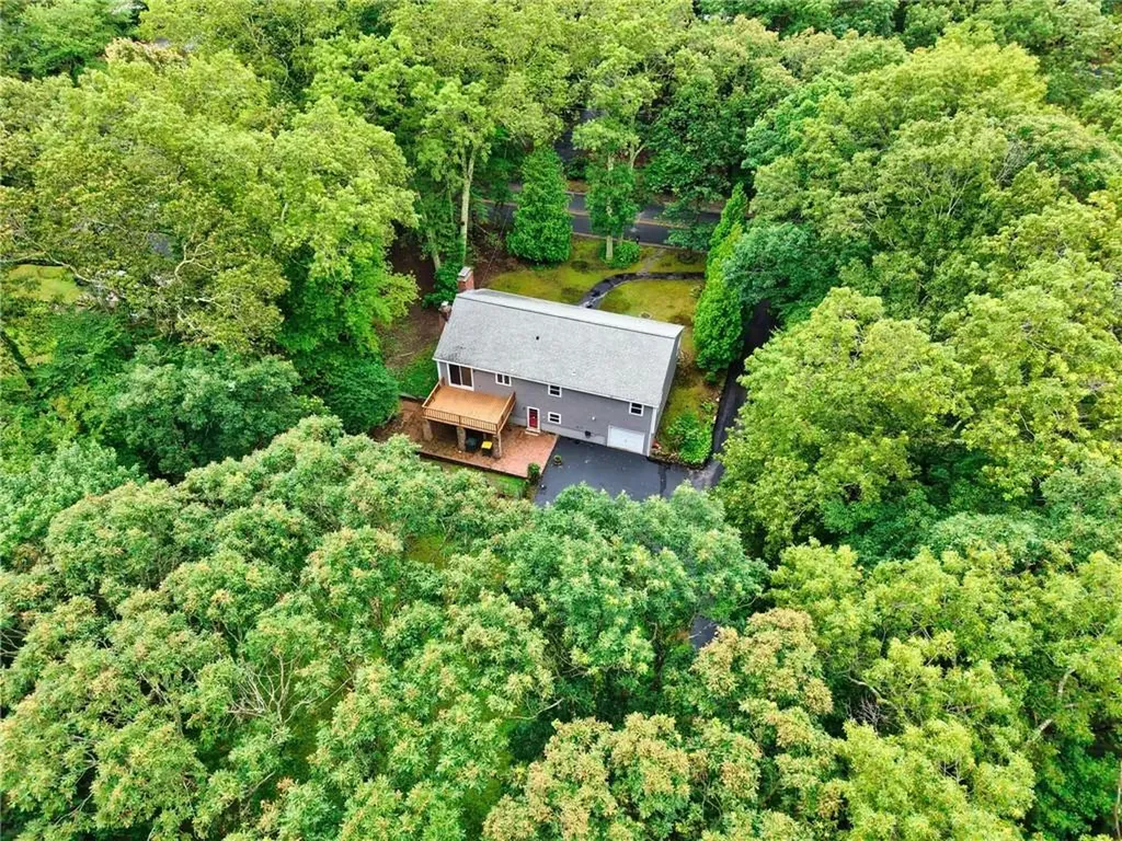 172 Ridge Road Smithfield RI 02917