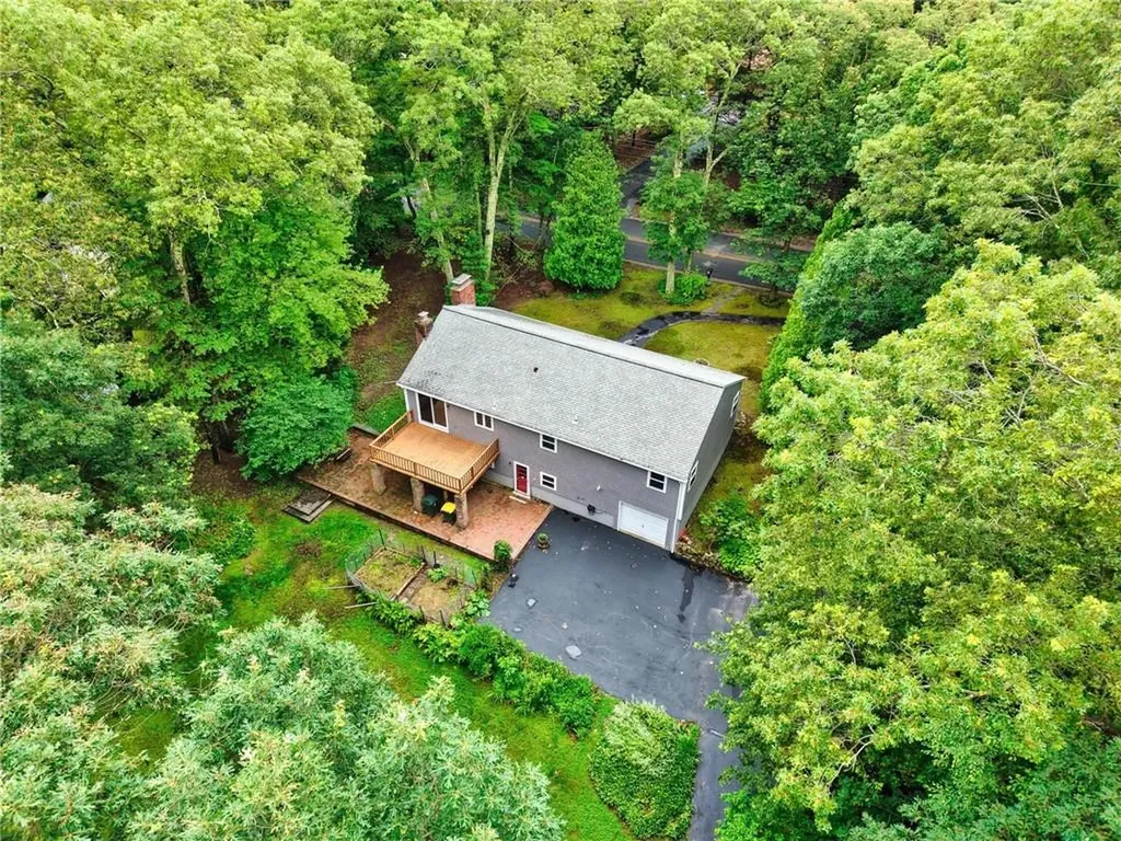 172 Ridge Road Smithfield RI 02917