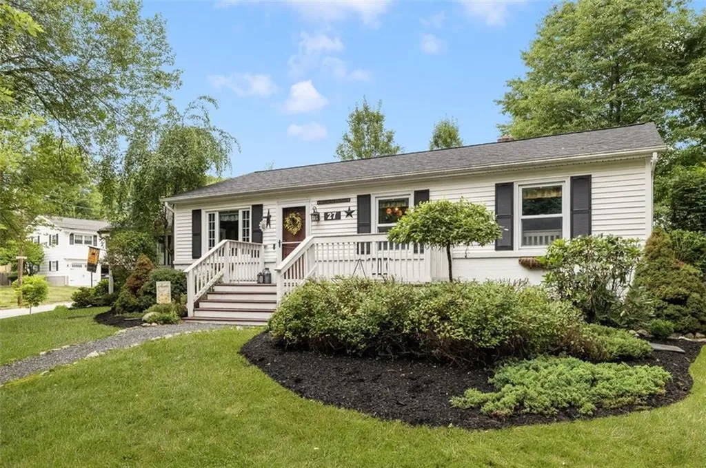 27 Nixon Street Cumberland RI 02864