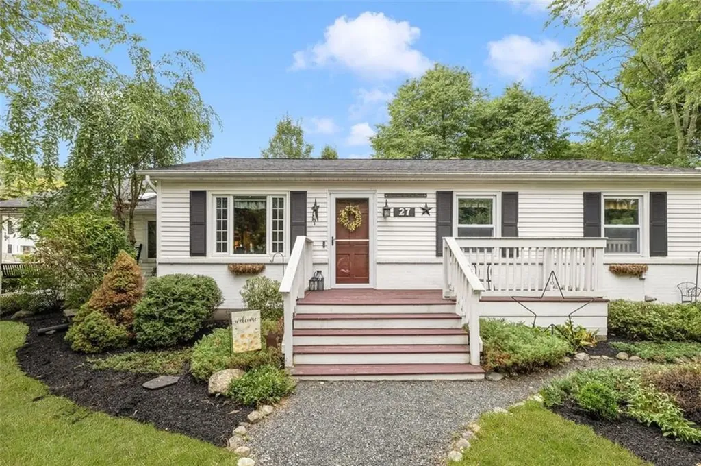 27 Nixon Street Cumberland RI 02864