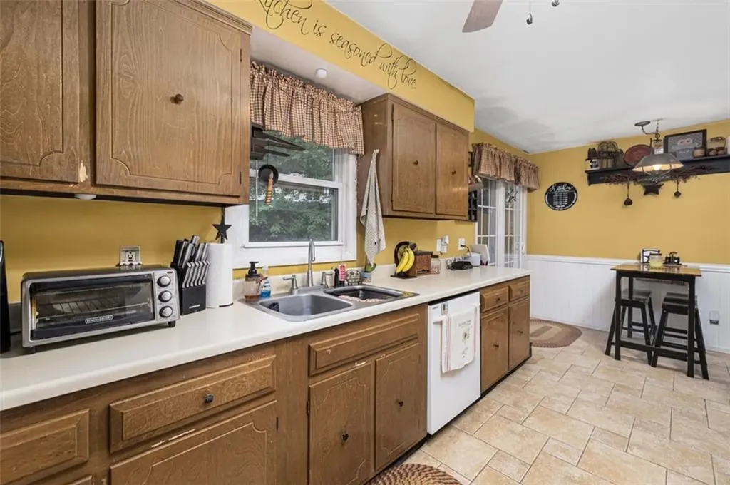 27 Nixon Street Cumberland RI 02864
