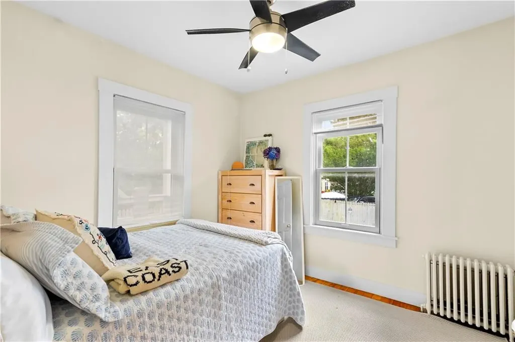 13 Dean Avenue Newport RI 02840