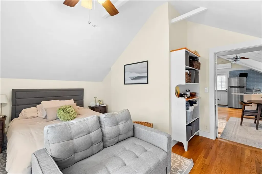 13 Dean Avenue Newport RI 02840