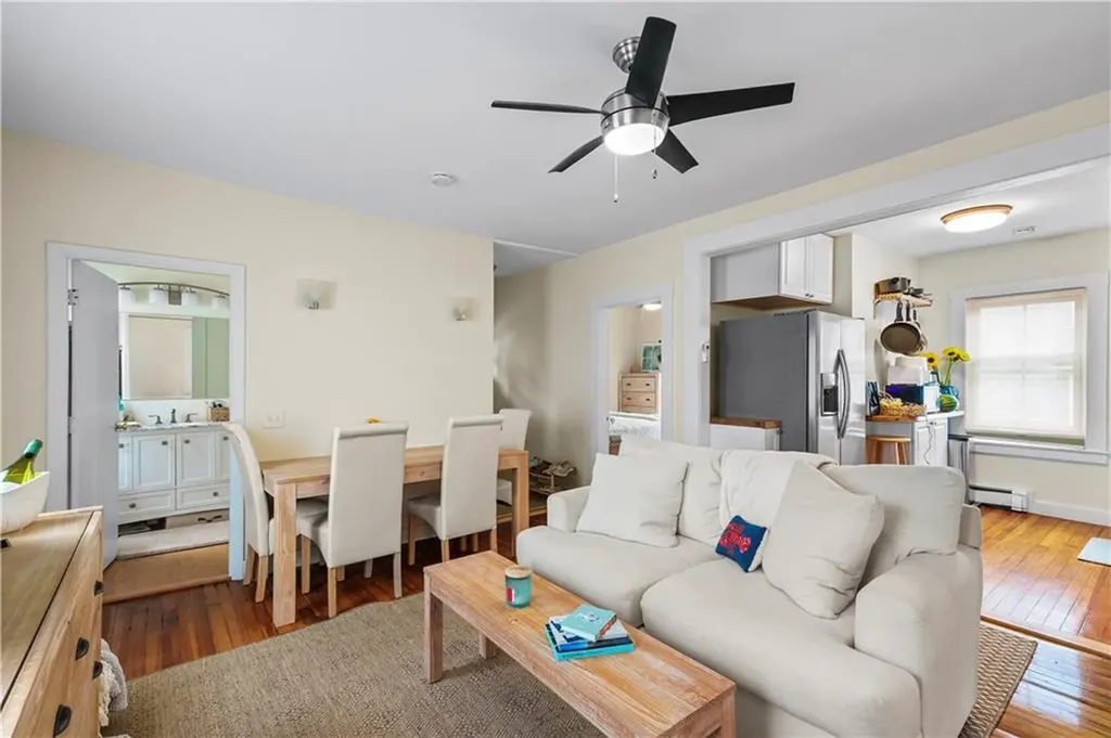 13 Dean Avenue Newport RI 02840