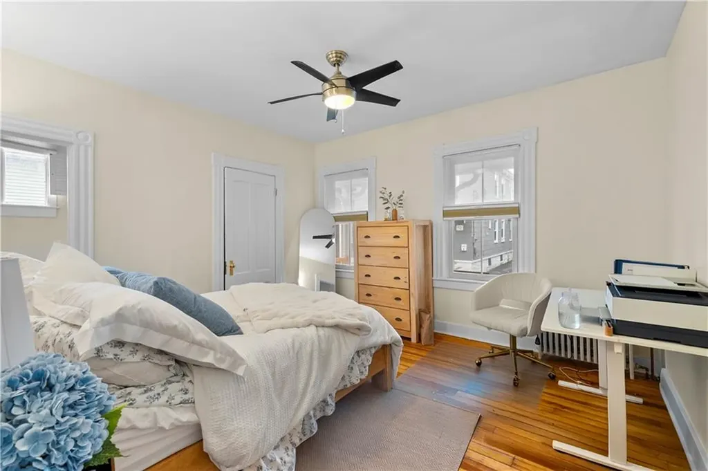13 Dean Avenue Newport RI 02840