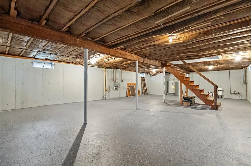 321 Beckwith Street Cranston RI 02910