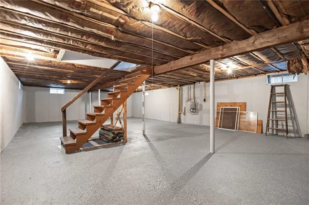 321 Beckwith Street Cranston RI 02910