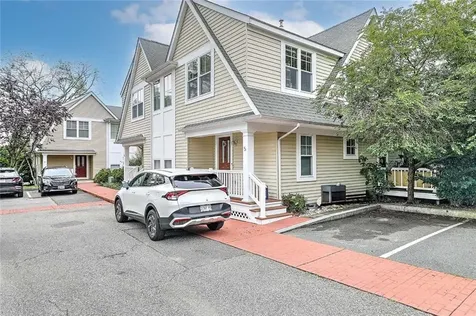 187 Washington Road Barrington RI 02806