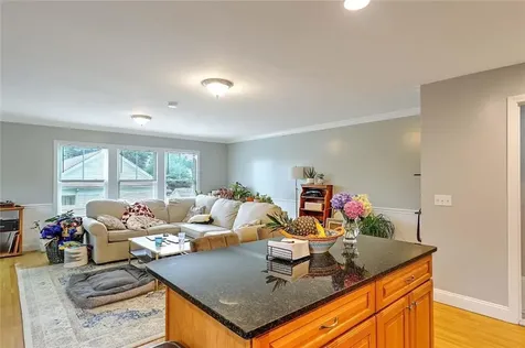 187 Washington Road Barrington RI 02806