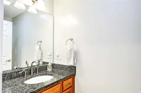 187 Washington Road Barrington RI 02806