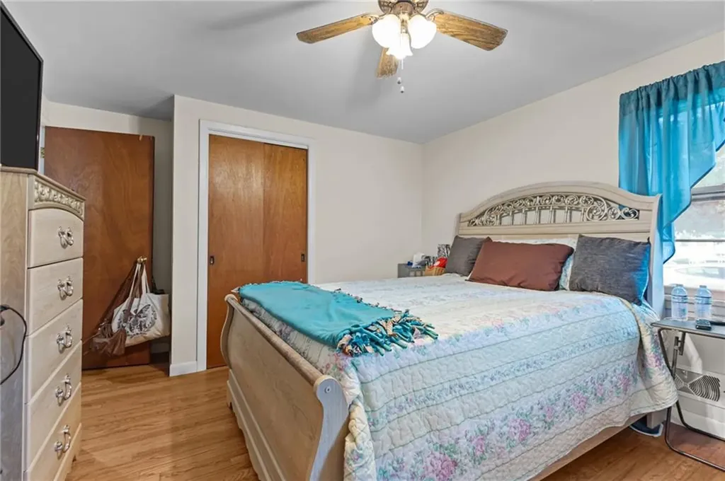 30 Archdale Drive Warwick RI 02889