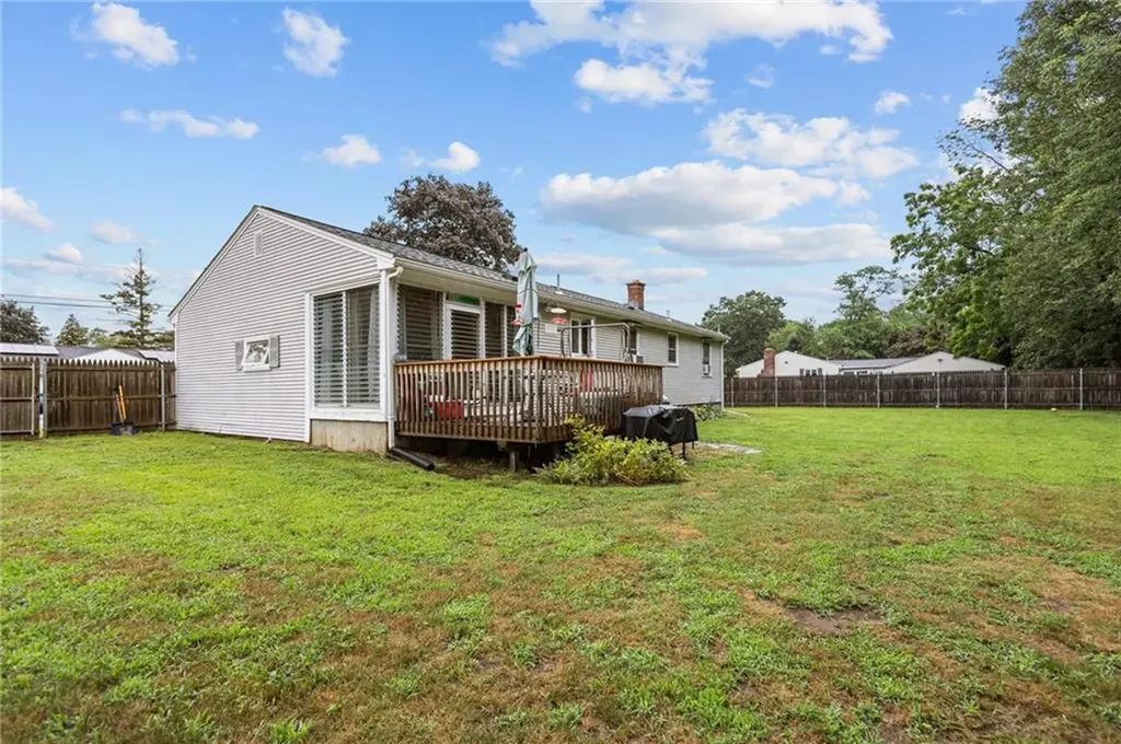 30 Archdale Drive Warwick RI 02889