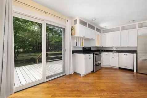 930 North Main Road Jamestown RI 02835