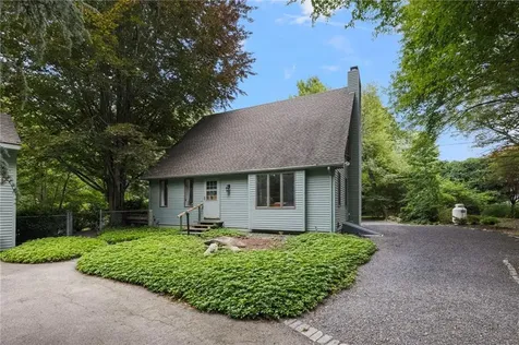 930 North Main Road Jamestown RI 02835