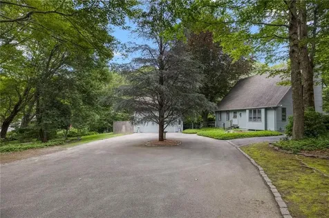 930 North Main Road Jamestown RI 02835