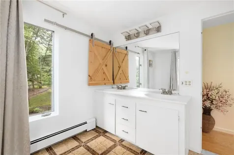 930 North Main Road Jamestown RI 02835