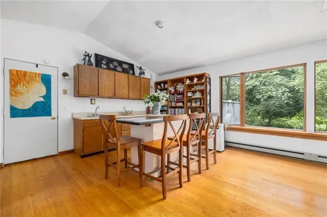 930 North Main Road Jamestown RI 02835