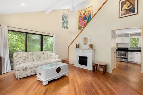 930 North Main Road Jamestown RI 02835