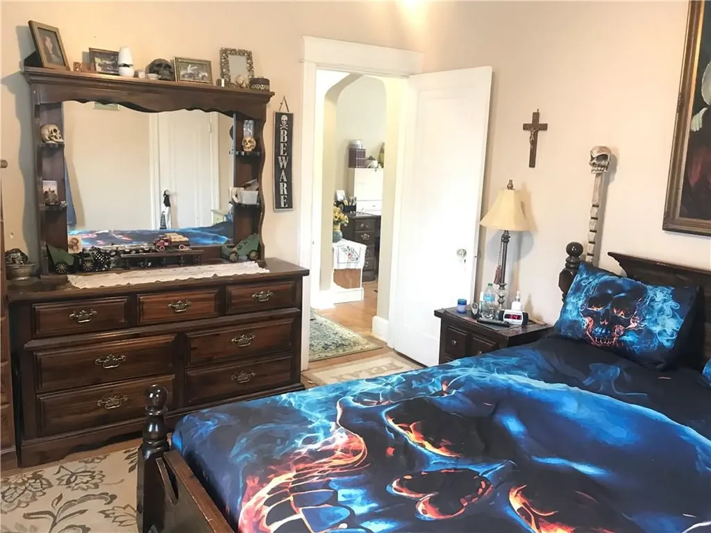 16 Edgemere Road Pawtucket RI 02861