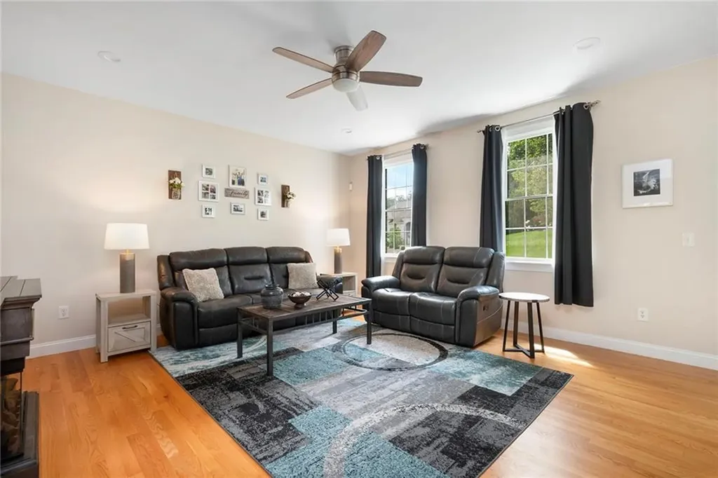 4 Morning Star Court Lincoln RI 02865