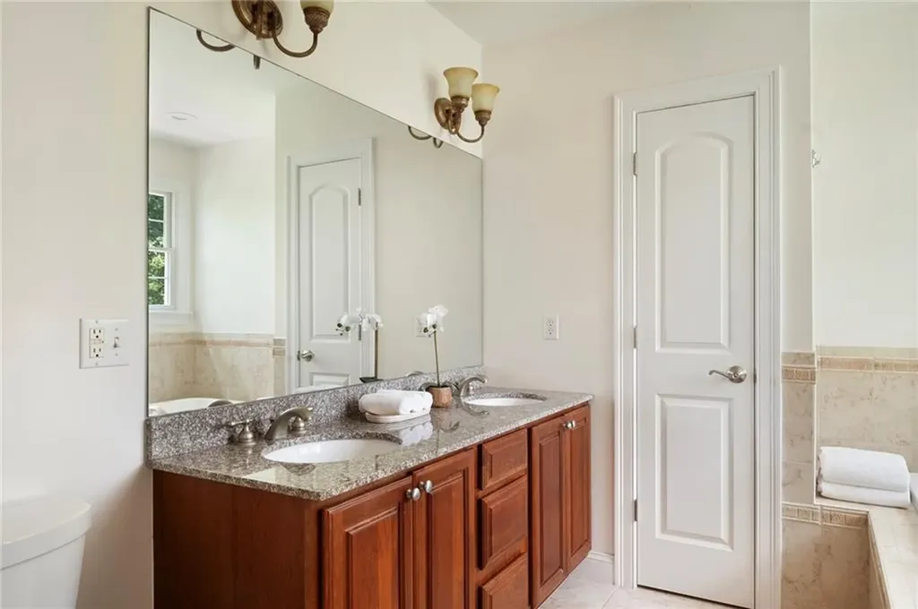 4 Morning Star Court Lincoln RI 02865