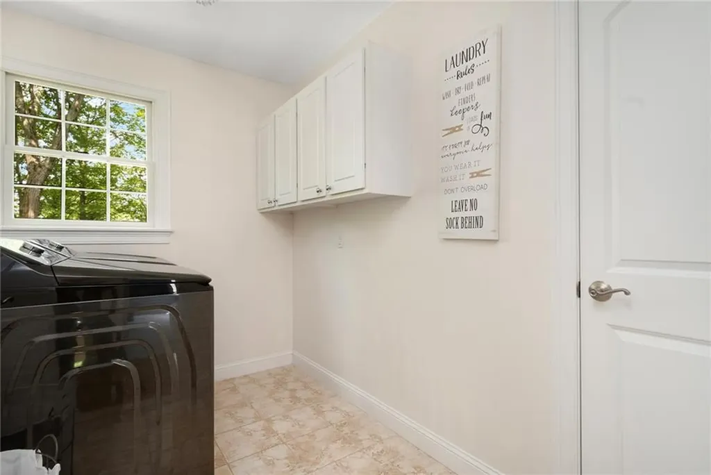 4 Morning Star Court Lincoln RI 02865