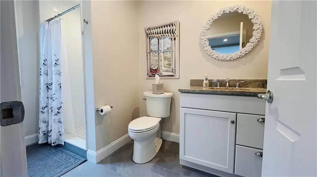 115 Wellington Avenue Newport RI 02840