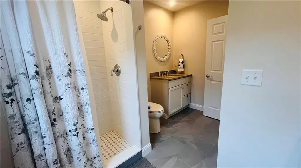 115 Wellington Avenue Newport RI 02840