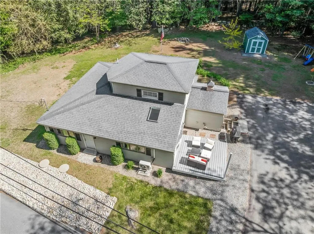 745 Eagle Peak Road Burrillville RI 02859