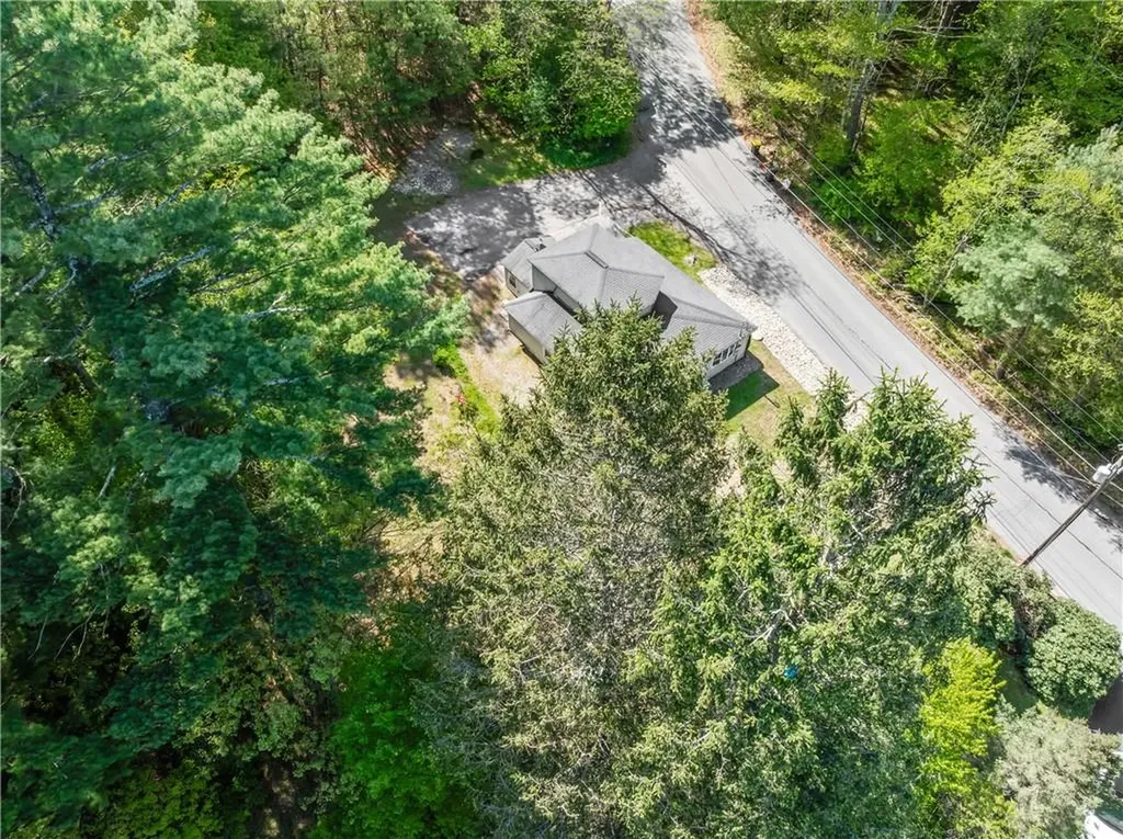 745 Eagle Peak Road Burrillville RI 02859