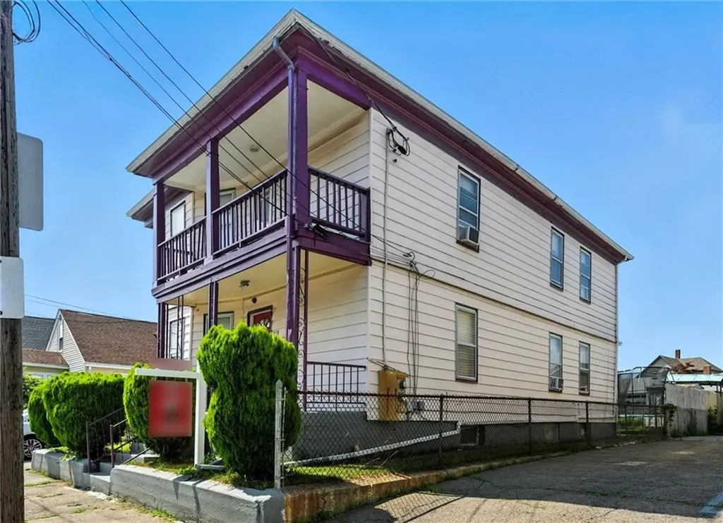 118 John Street Pawtucket RI 02861