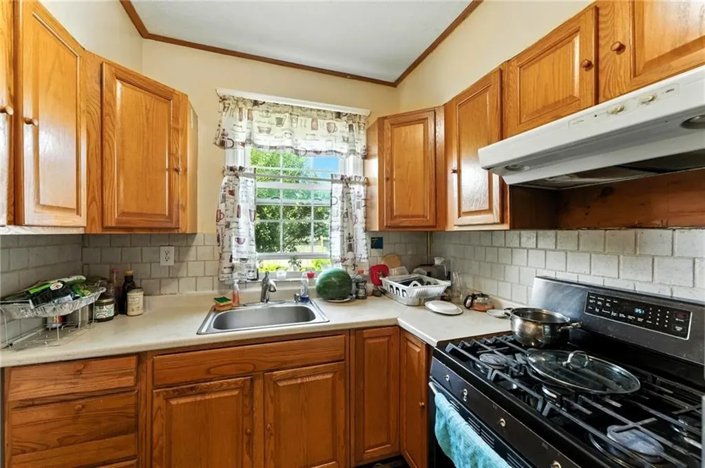 118 John Street Pawtucket RI 02861