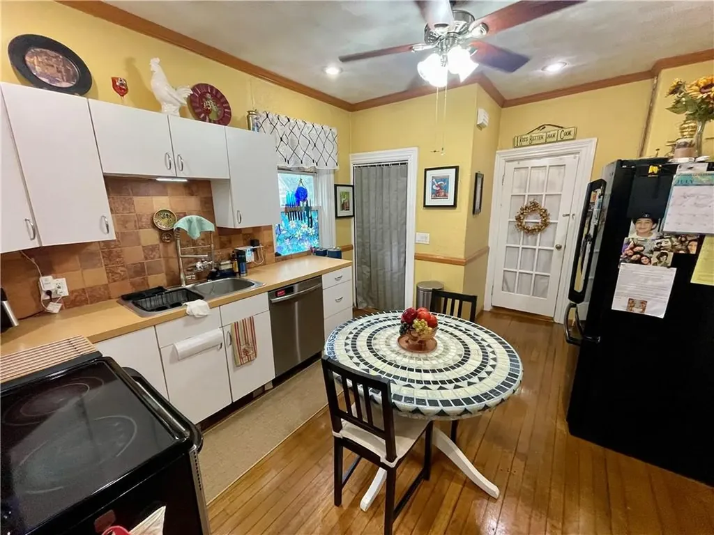 113 Alger Avenue Providence RI 02905