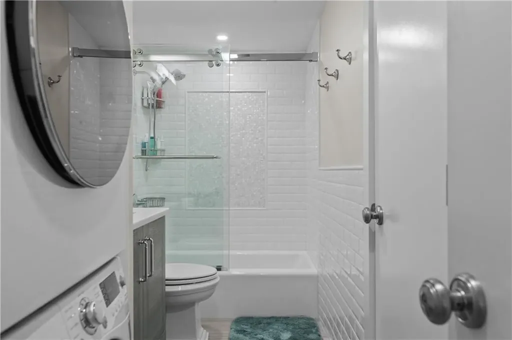 364 Bellevue Avenue Newport RI 02840