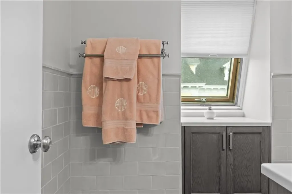 364 Bellevue Avenue Newport RI 02840