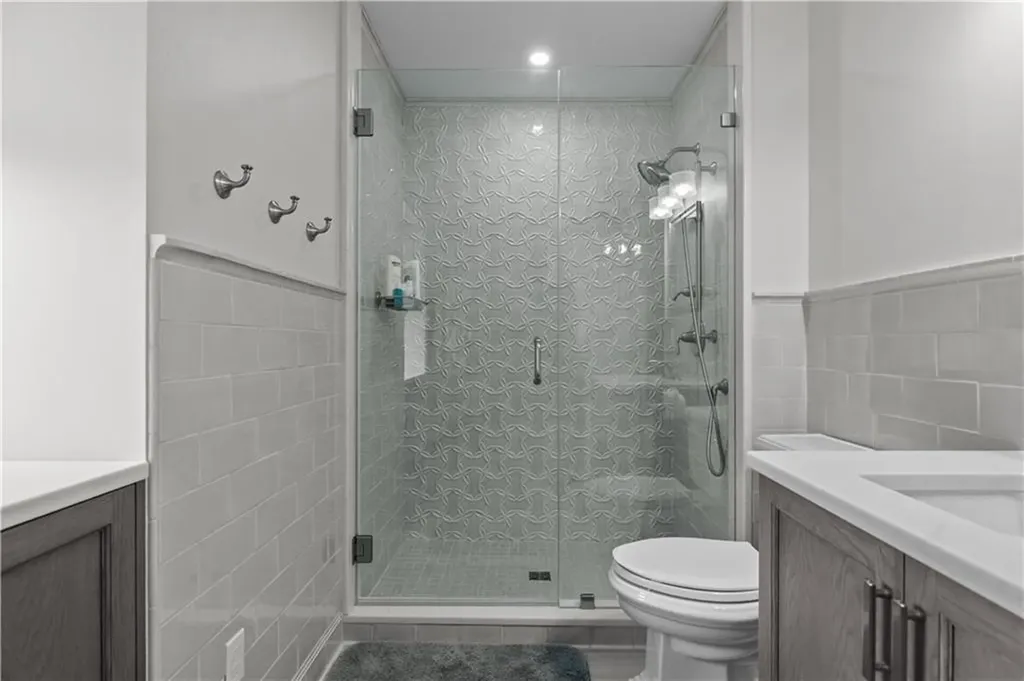 364 Bellevue Avenue Newport RI 02840