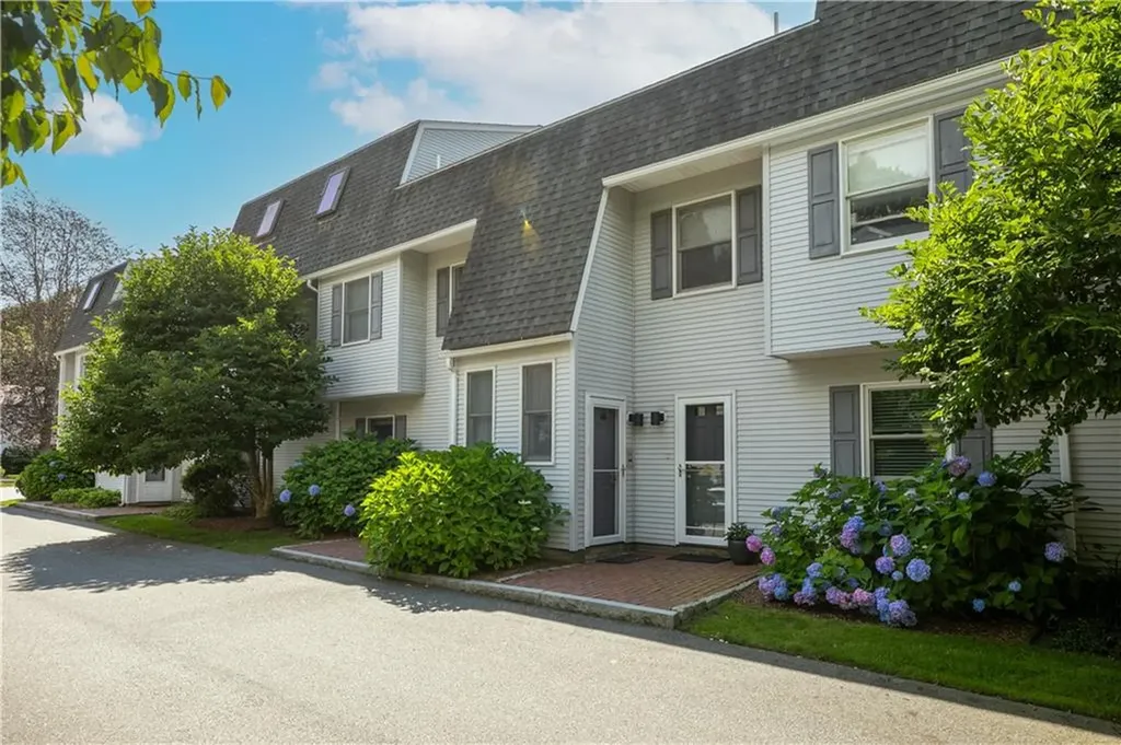 364 Bellevue Avenue Newport RI 02840