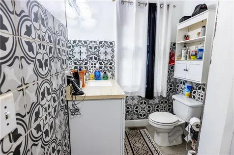 61 Cyr Street Providence RI 02905