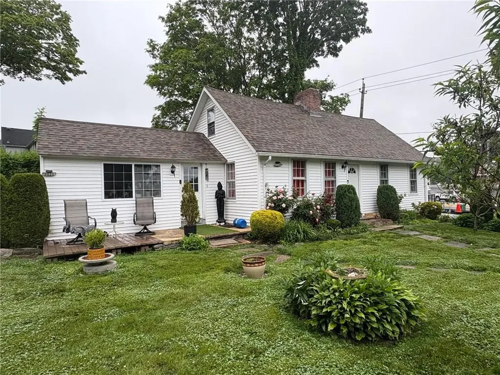264 West Main Street North Kingstown RI 02852