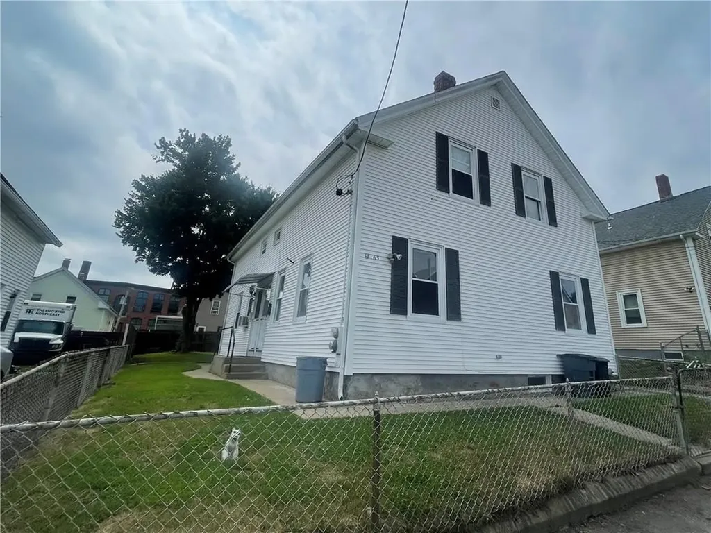 61 63 Maple Avenue Johnston RI 02919