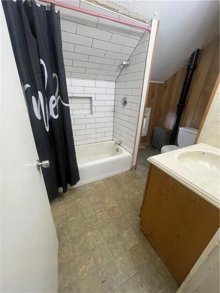 61 63 Maple Avenue Johnston RI 02919