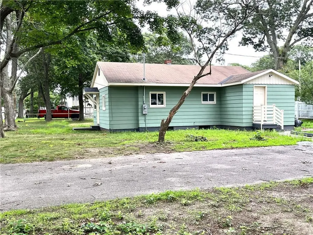 76 Langley Street Warwick RI 02889