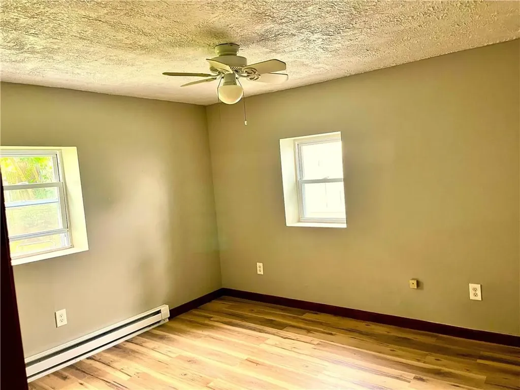 76 Langley Street Warwick RI 02889