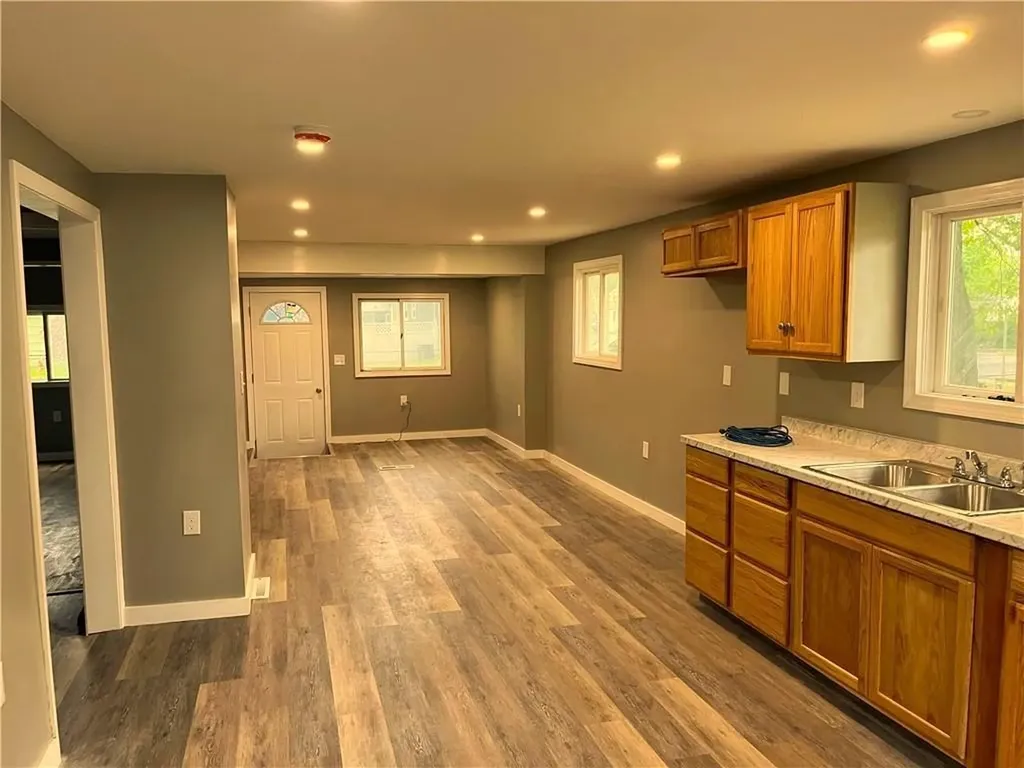 76 Langley Street Warwick RI 02889