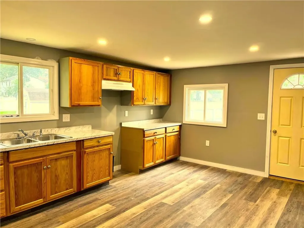 76 Langley Street Warwick RI 02889