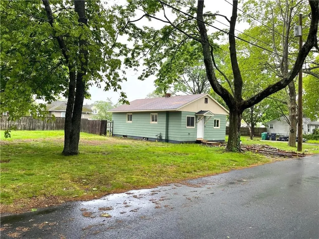 76 Langley Street Warwick RI 02889